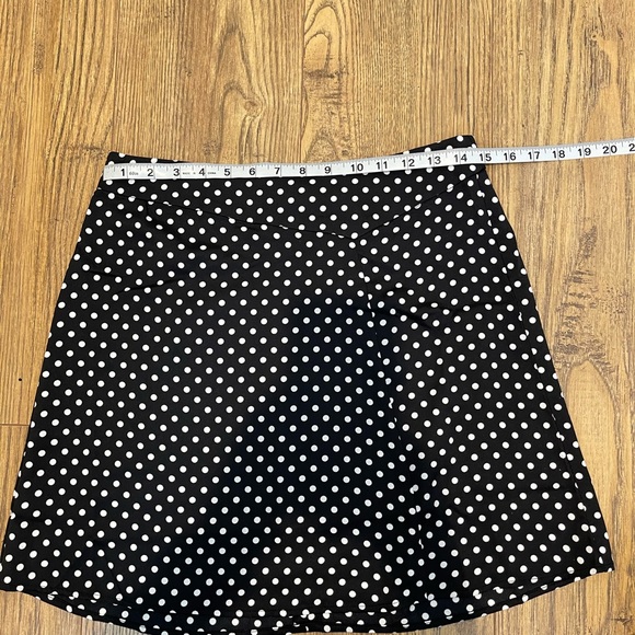 NWT- BCBGMaxAzria Polka dot skirt - Picture 8 of 9